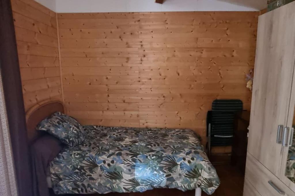 לה קיוטאט Maisonnette Chez L'Habitant מראה חיצוני תמונה